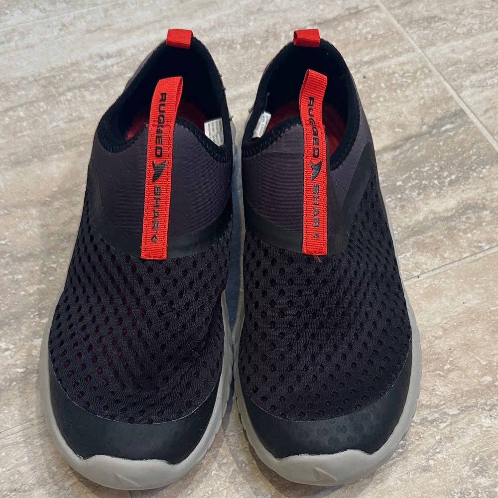 Rugged Shark Kids Black Water Shoes